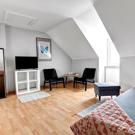 קריניצה זדרוי Villa Wesola Pokoje Z Lazienkami I Dostepem Do Kuchni W Centrum Krynicy Zdroju Bezplatne Miejsca Postojowe מראה חיצוני תמונה